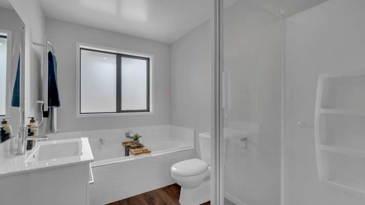 51 Tobollie Drive Rolleston_14