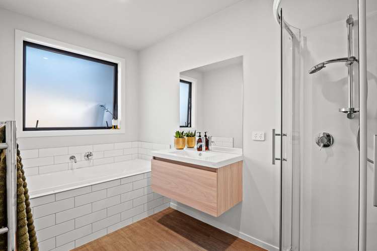 11 Howden Drive Jacks Point_17