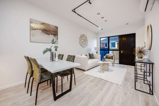 18D Bradbury Road Botany Downs_2
