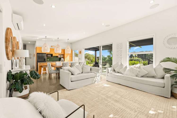 53 Moir Point Drive Mangawhai Heads_11