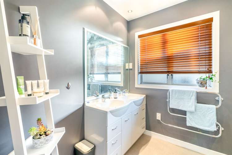 91 Catherine Street Windsor_12