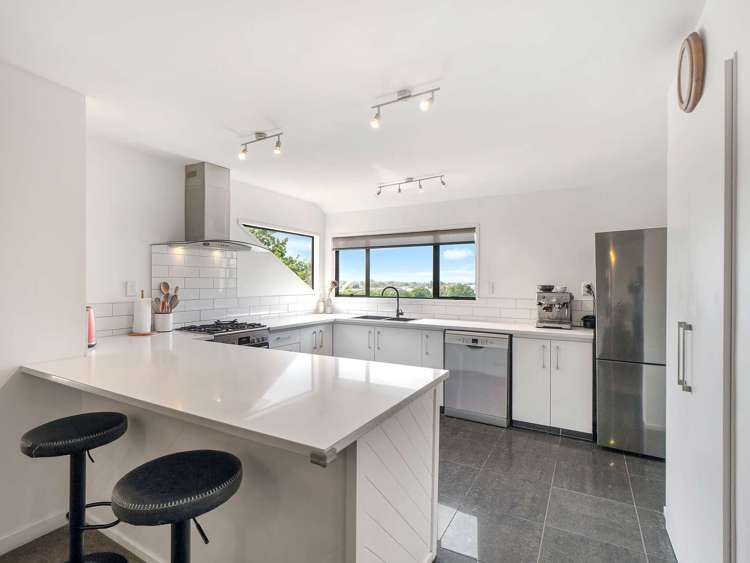 6 Huntlywood Terrace Hillsborough_13