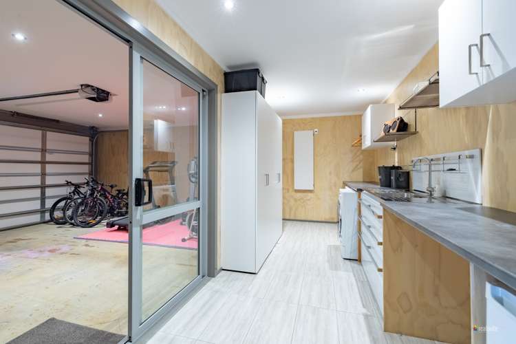 22 Drummond Crescent Kelson_19