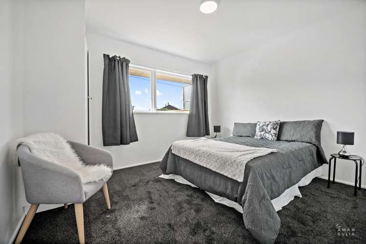 1, 2 & 3/34 Buckingham Crescent_5