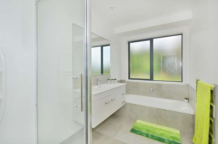 10 Rolling Stone Rise Tikipunga_8