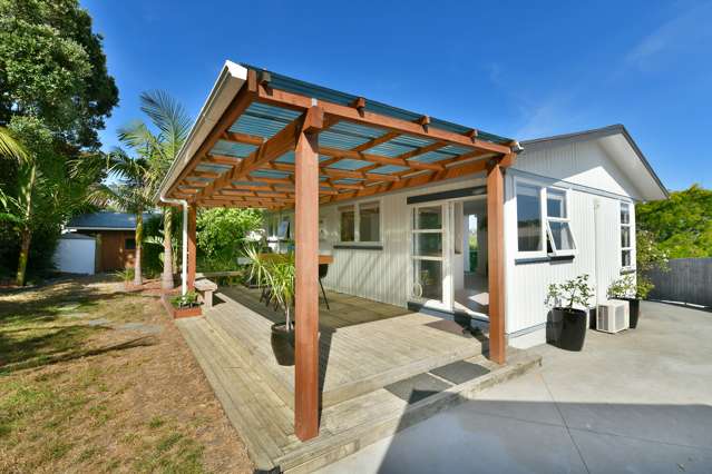 10 Wiriana Place Stanmore Bay_1