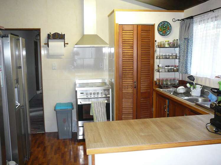 360 Royal Road Massey_5