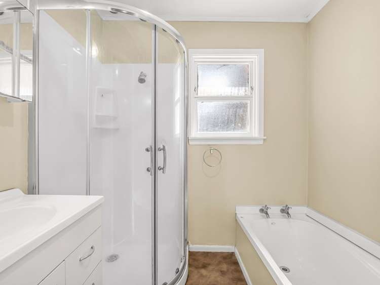 23 Upland Road Western Heights_16