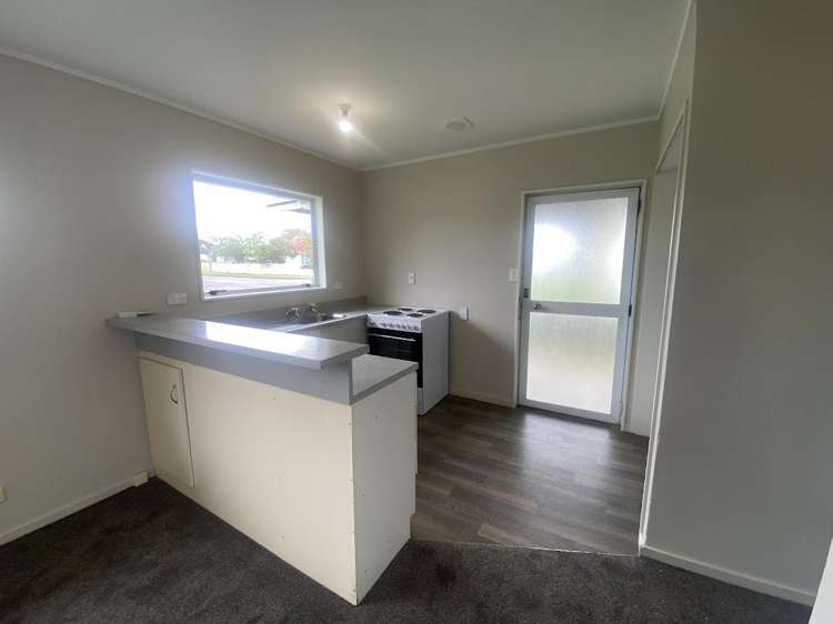 4A Swinburn St Dannevirke_2