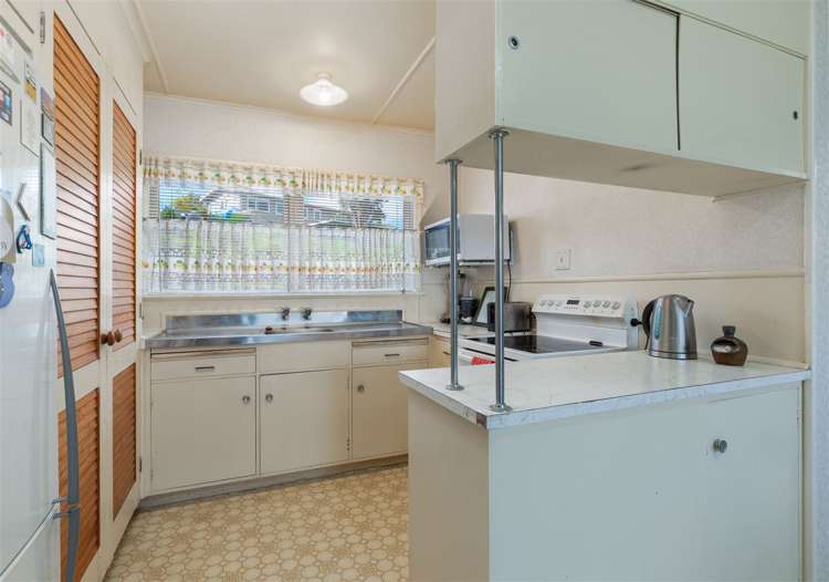 96 Russell Road Huntly_9