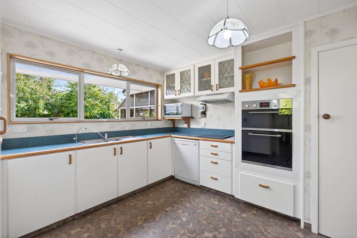 80 Halifax Street East_3