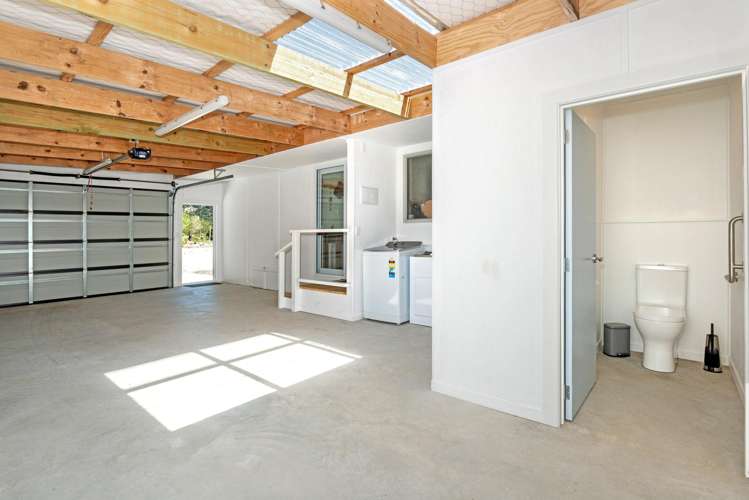 27 YMCA Road Māhia_23