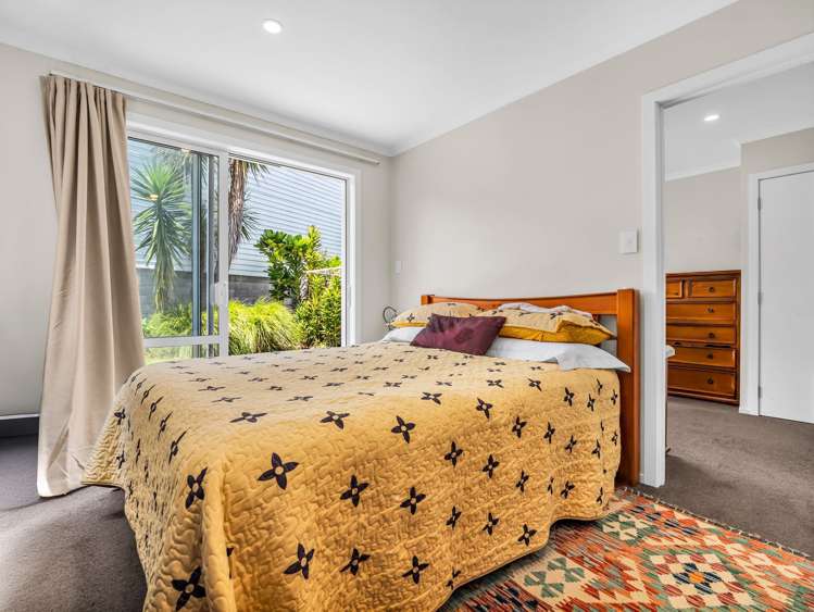 1 Manawatere Way Flat Bush_15