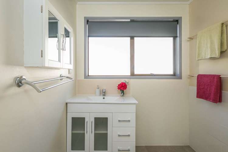 69 Powrie Street Glenfield_16