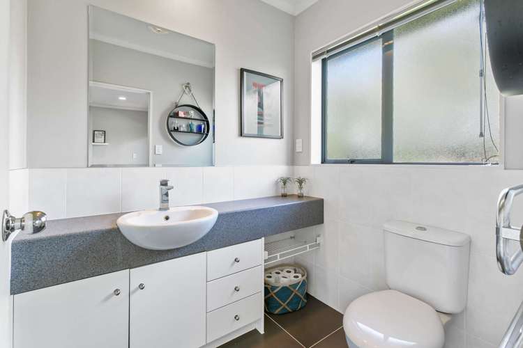 56 Stranraer Crescent Wattle Downs_18