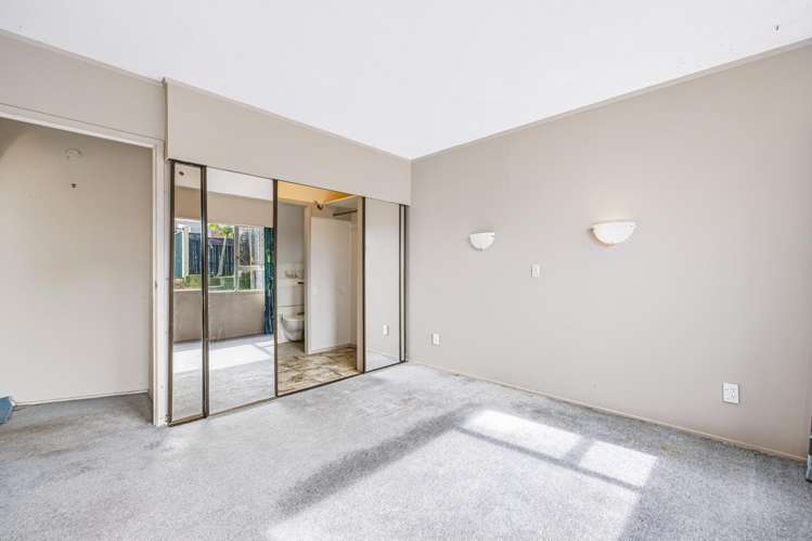 6 Woodcote Drive Glenfield_19