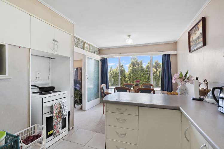 23 Tirimoana Road Te Atatu South_14