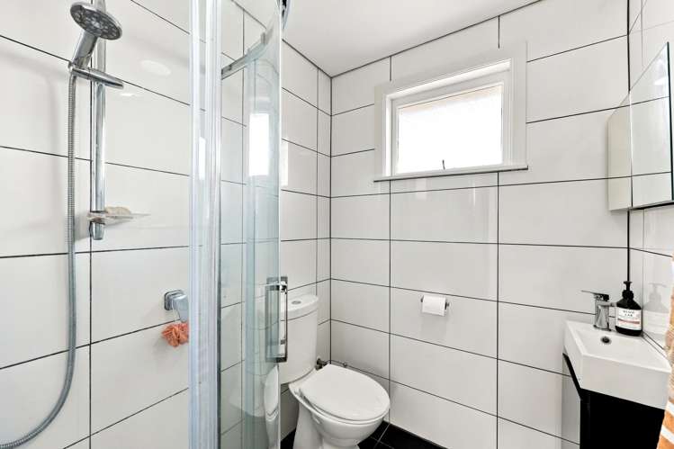 185 Halsey Drive Lynfield_23