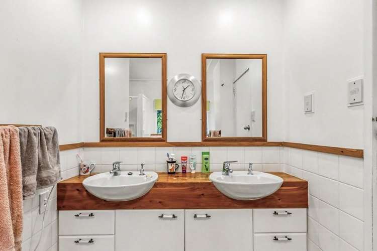 12 Hunia Street Marton_11
