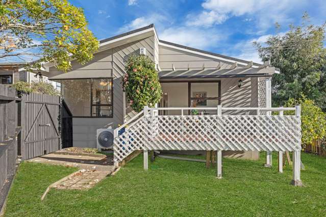 21b College Road Northcote_1