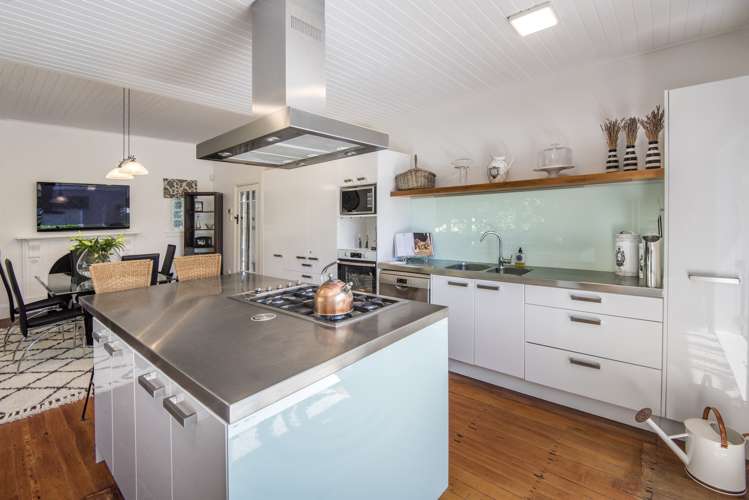 1 Macky Avenue Devonport_10