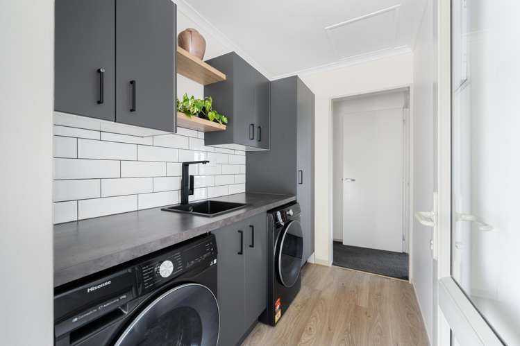 1822 State Highway 12 Paparoa_12