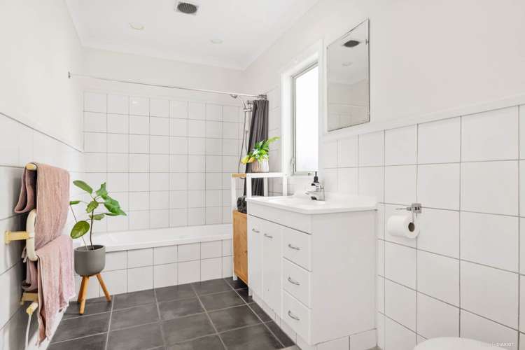 63 Victoria Avenue Waiuku_6