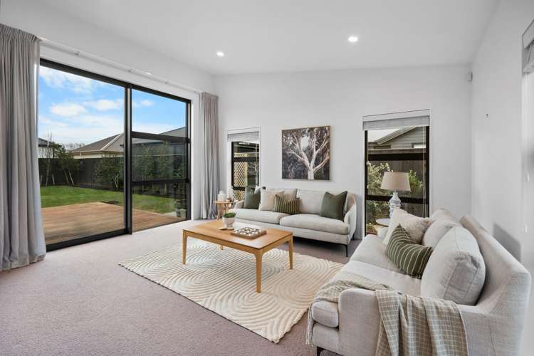 41 Grayshott Avenue Casebrook_27