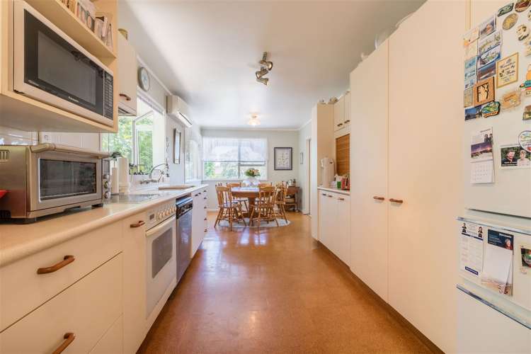 14 Lemnos Place Titirangi_7