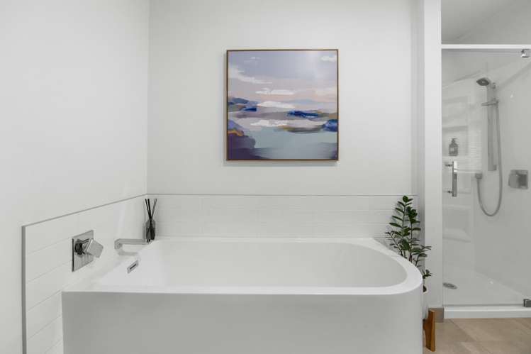 91 Beechdale Crescent Pakuranga Heights_16