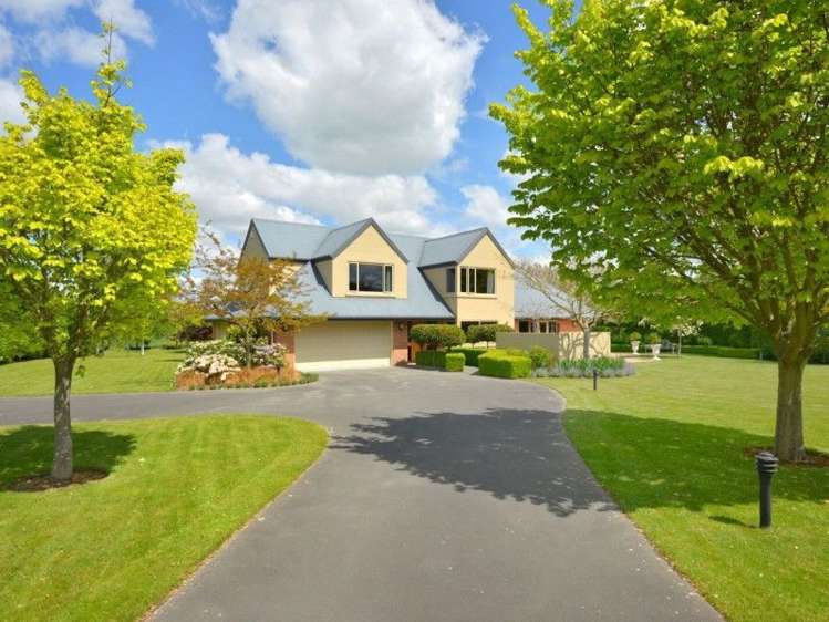 123 Halkett Road West Melton_20