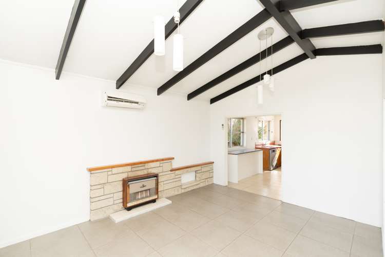 22 Sherwood Drive Pukete_6