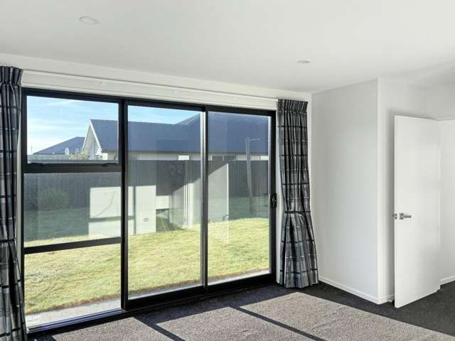 7 Maclaren Road 1578_4