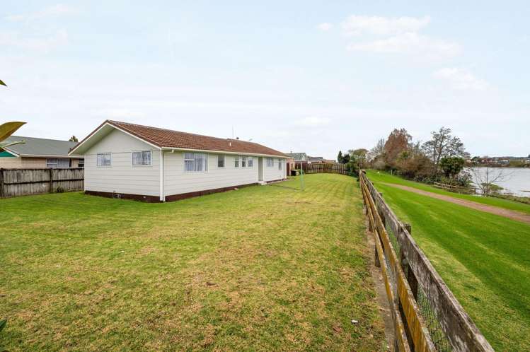 15 George Clay Place Huntly_15