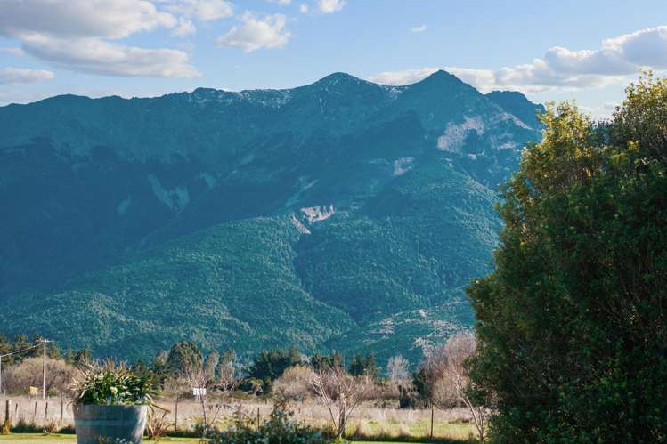 22 Saltwater Lane Wairau Valley_8