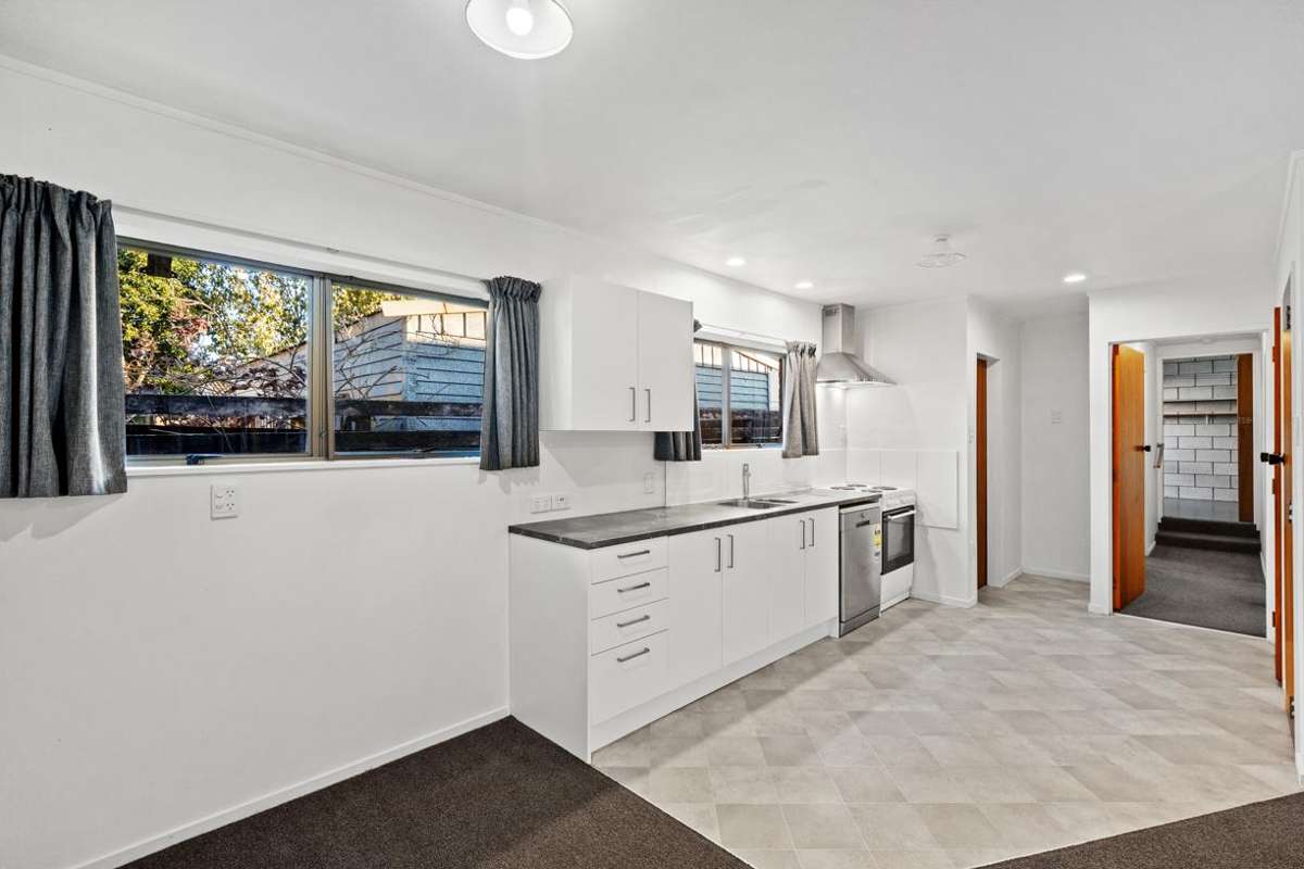 2/20 Roulston Street_3