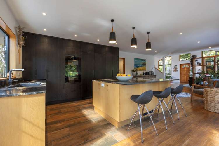 366g Huia Road Titirangi_13