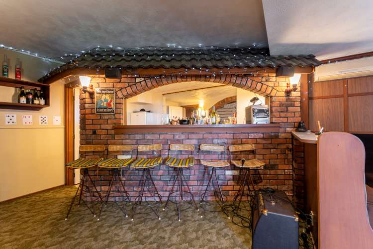 31 Bernard Street Kenmure_23