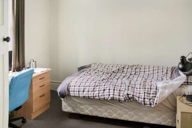 32 Cambridge Street Milson_2