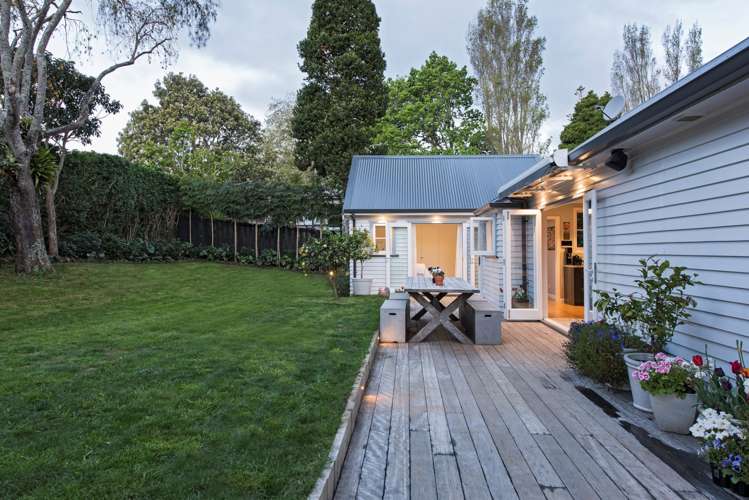 27a Pleasant Street Onehunga_10