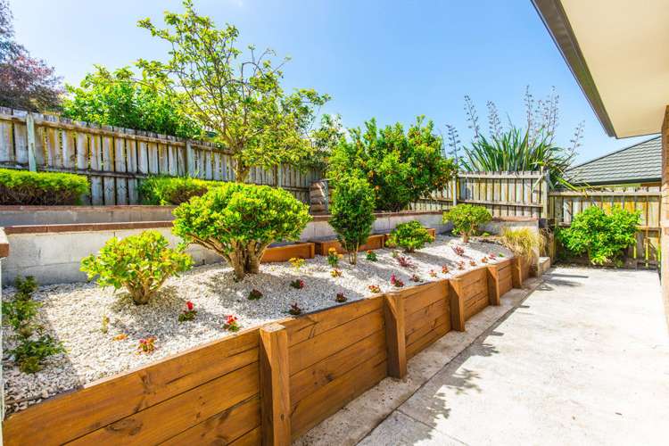 32 Glenveagh Park Drive Manurewa_16