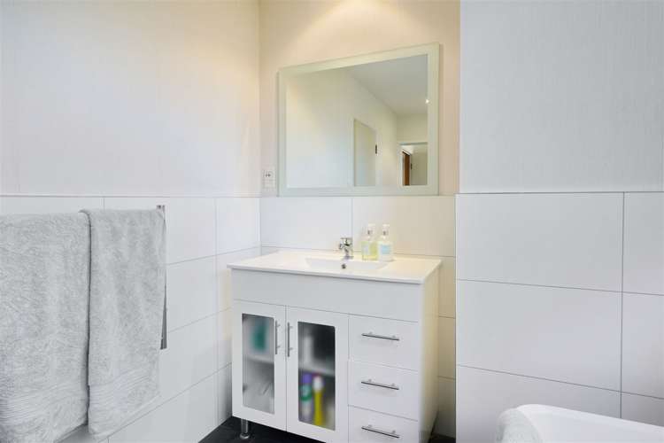 4 Logans Road Swannanoa_14