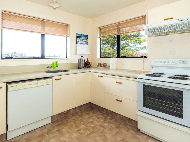 452 Methven Chertsey Road Methven_13