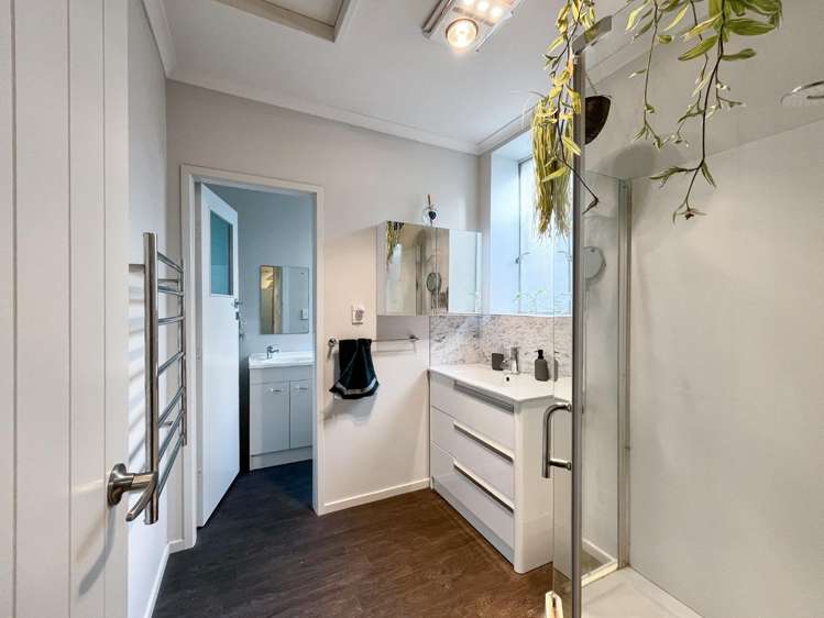 113A King Street South 10482_9