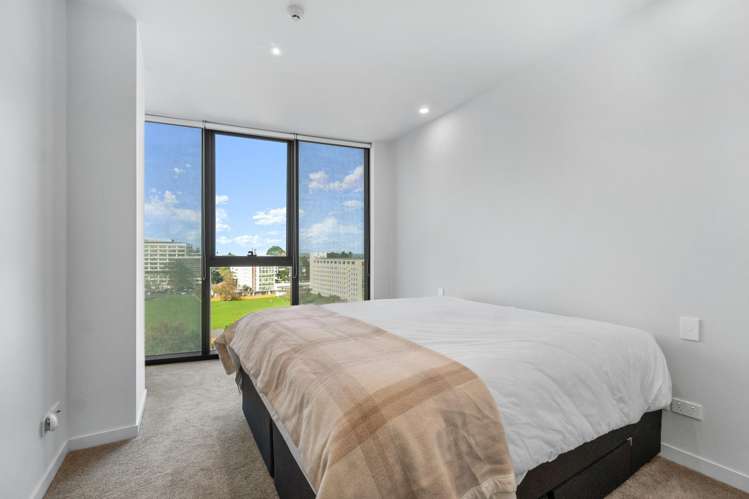 709/223B Green Lane West Epsom_8