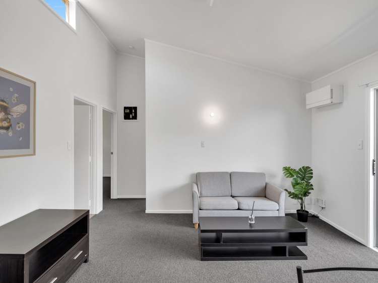 2/33 Grassways Avenue Pakuranga Heights_15