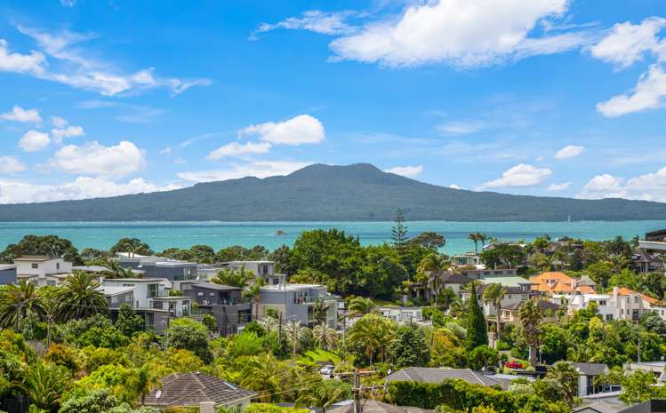 7b Peter Terrace Castor Bay_2