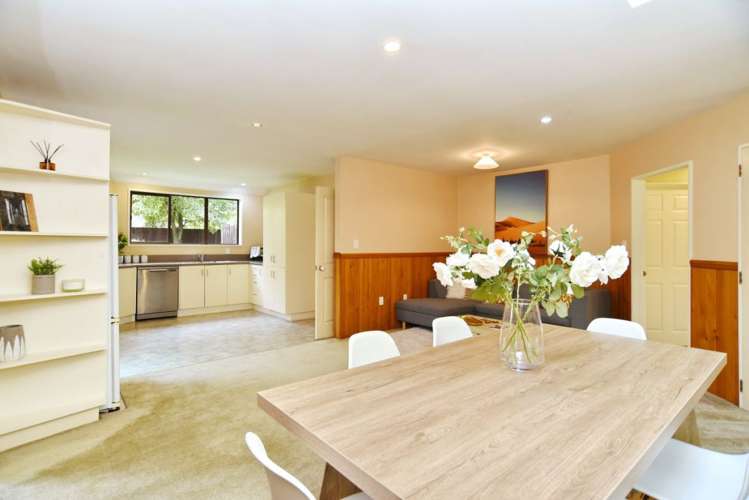 22a Momorangi Crescent Redwood_8