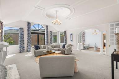 15 Chateau Drive_2