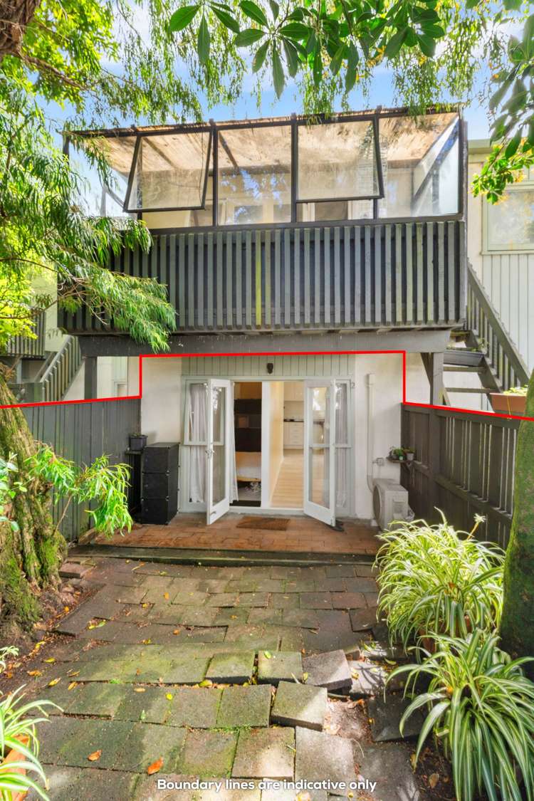 2/11 Owens Road Epsom_2